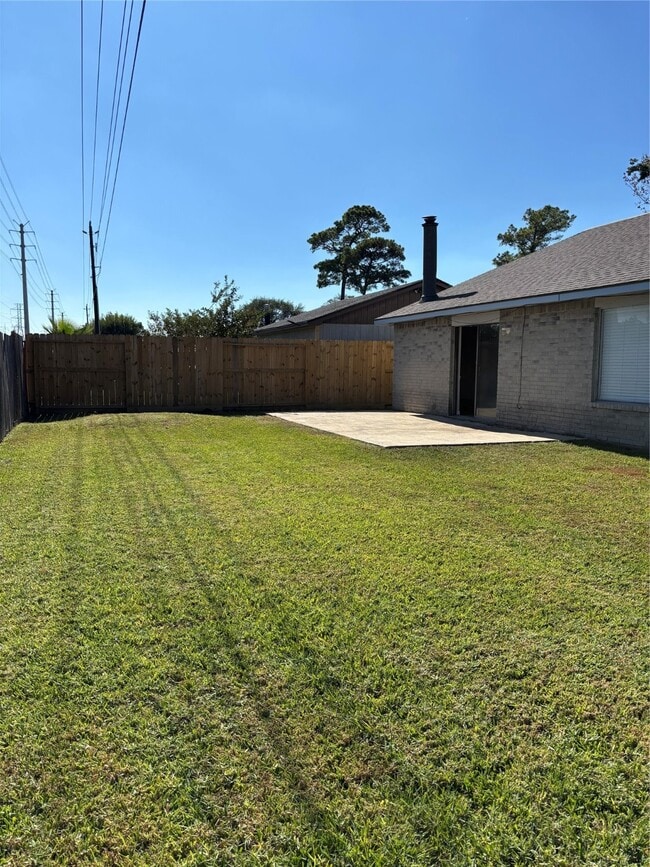 Building Photo - 1034 Heathfield Dr