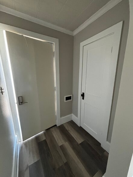 Front entry & entry way closet - 420 E 2nd Ave