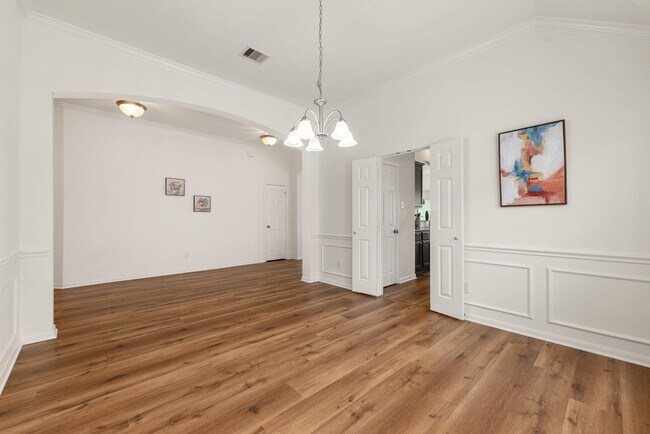 Building Photo - 2008 Golden Creek Ln