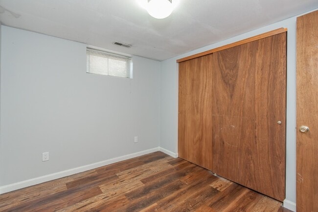 Building Photo - 10701 St Henry Ln