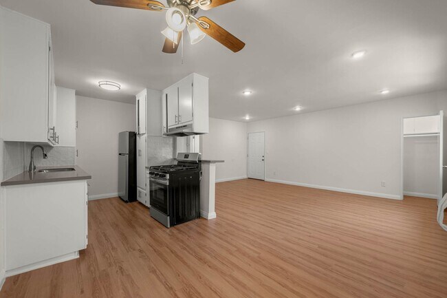 Interior Photo - Yar5130