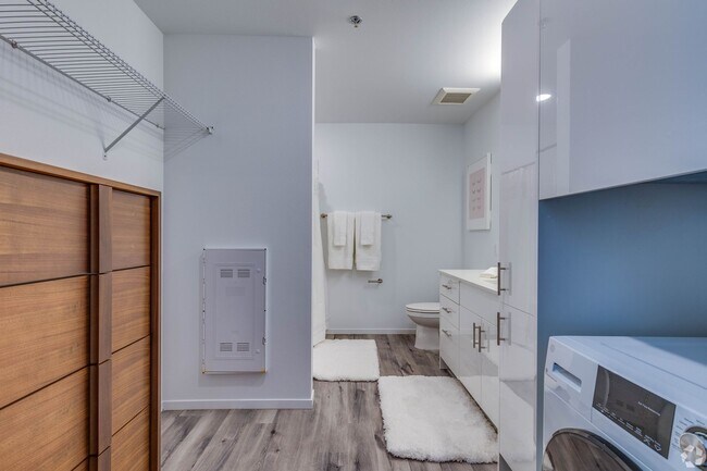 Building Photo - FULLY FURNISHED - 2 MONTHS FREE ON 14 MONT...