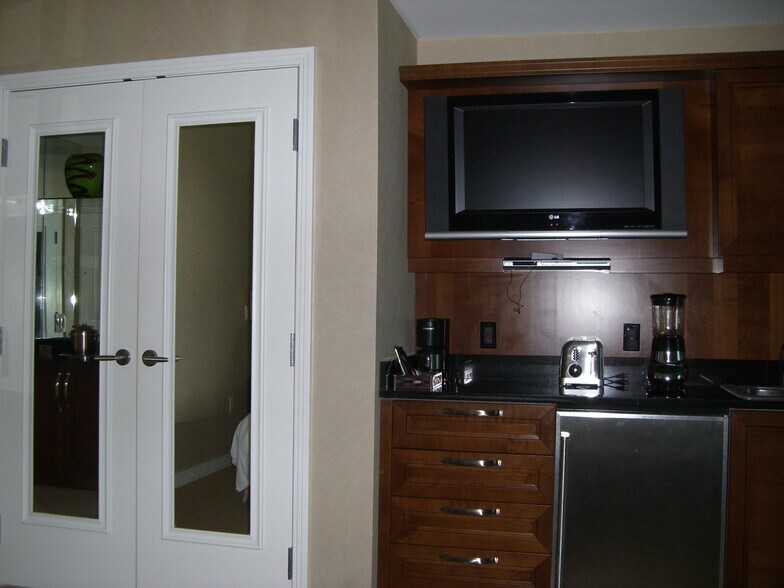 Two-Burner Stove Top/Undercounter Refrigerator/Freezer - 145 Harmon E Ave