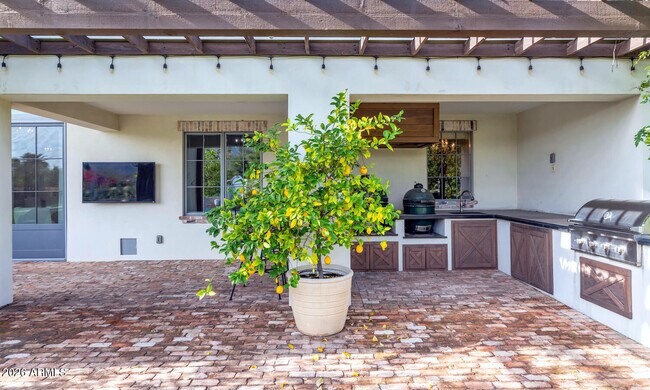 Building Photo - 5119 N 41st St