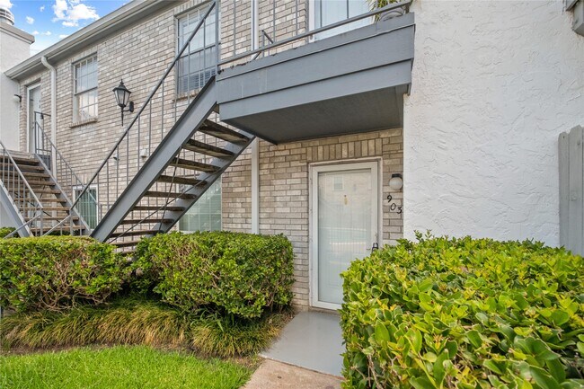 Building Photo - 8787 Brae Acres Rd