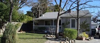 Building Photo - 1136 Lochbrae Rd