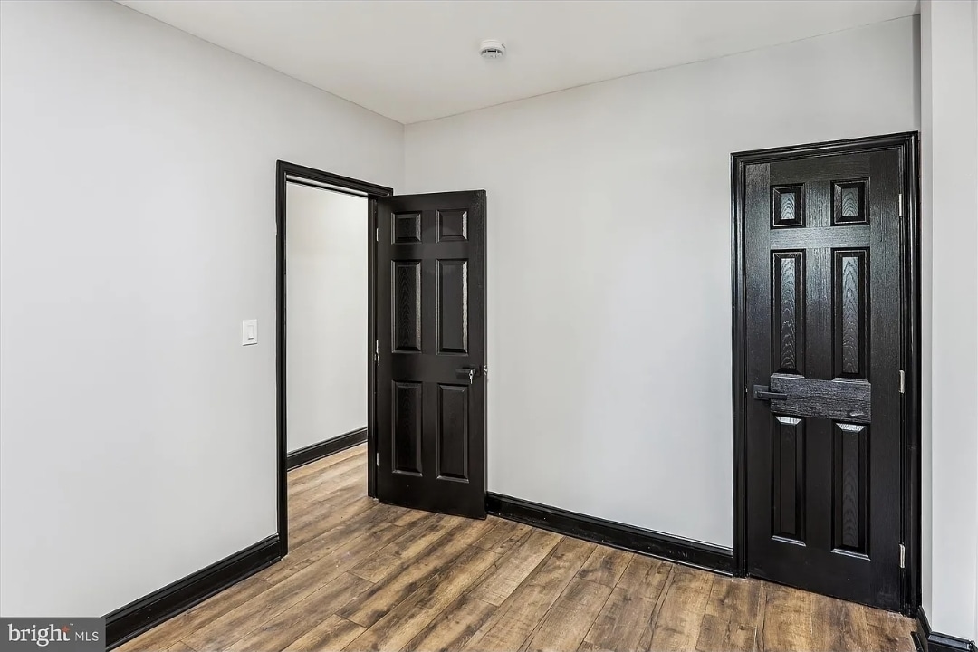 Building Photo - 1820 Walbrook Ave