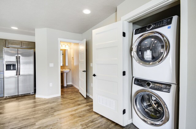 Building Photo - 12608 W Irving St