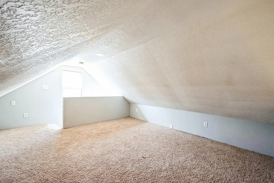 Building Photo - 1308 43rd St