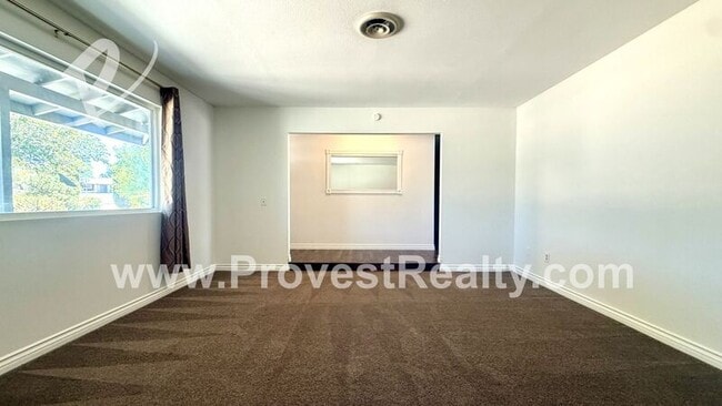 Building Photo - 18370 Danbury Ave