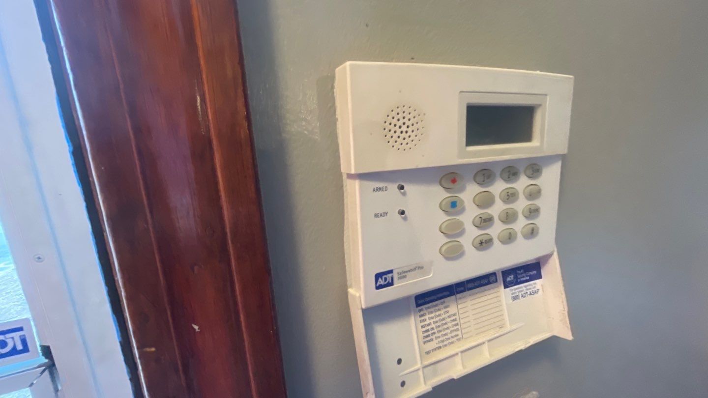 Building Photo - 63 -65 Wisteria St