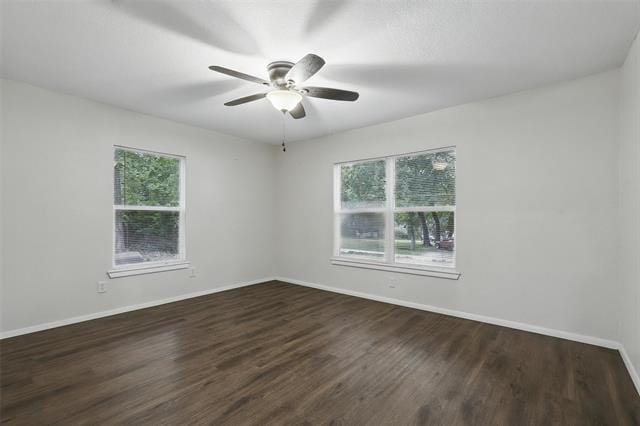 Building Photo - 9337 Heron Dr