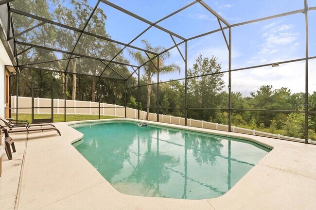 Building Photo - 6839 Hidden Glade Pl
