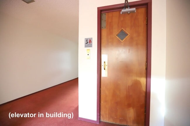 Building Photo - 22 Moss Ave