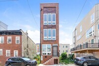 Building Photo - 1948 N Darien St