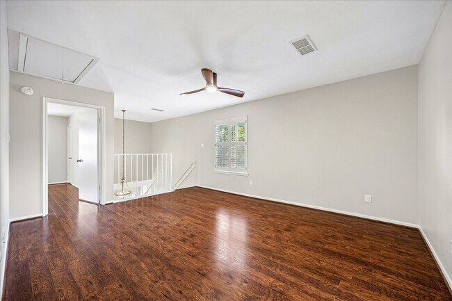 Building Photo - 727 Bunker Hill Rd