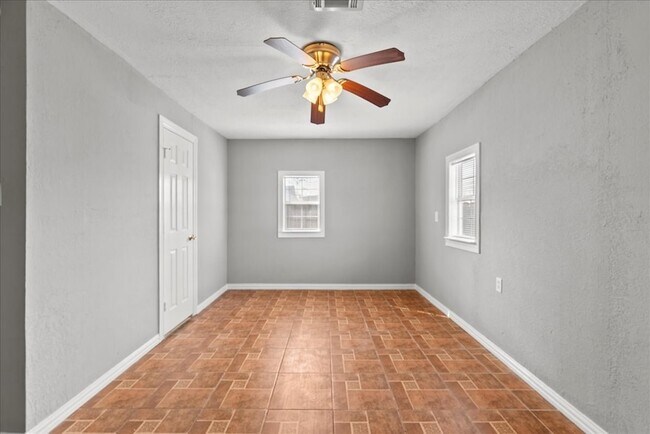 Building Photo - 14029 McNair St