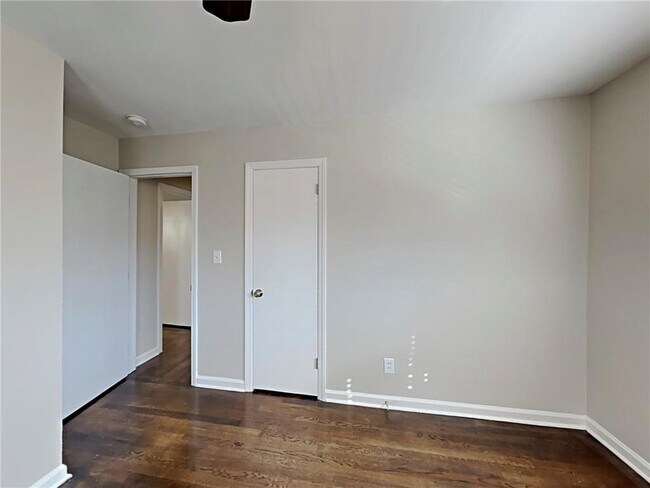 Building Photo - 3148 Thrasher Cir
