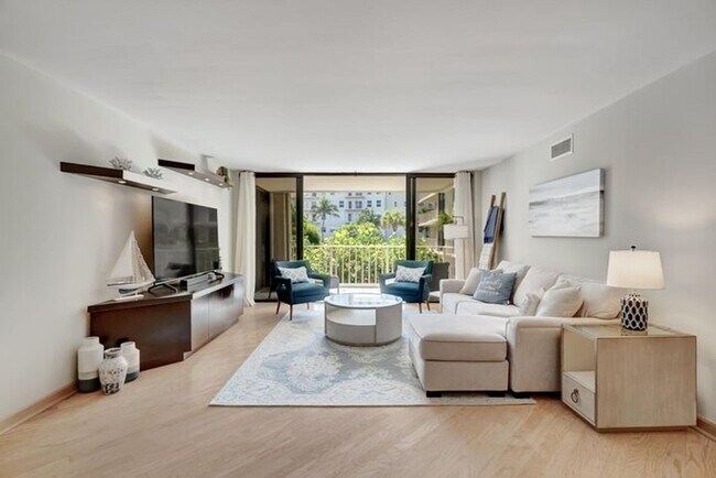 Building Photo - 3200 S Ocean Blvd