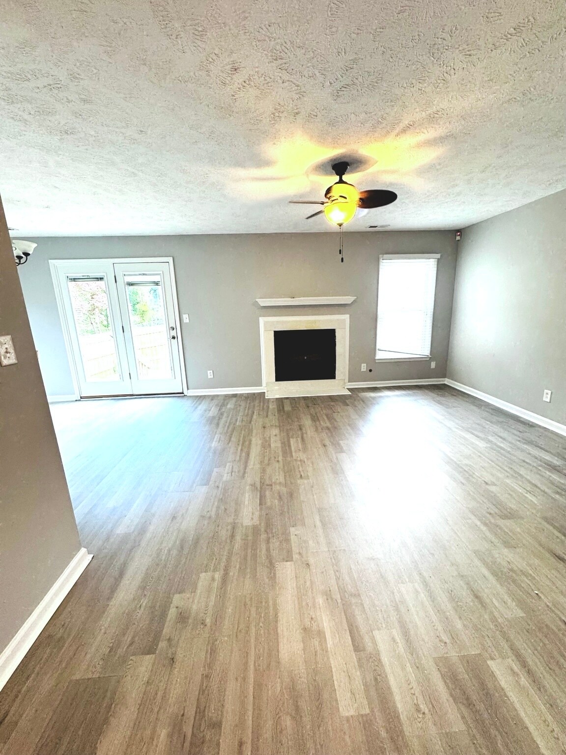 Building Photo - 5551 Robmont Dr