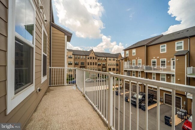 Building Photo - 20656 River Liffey Ter
