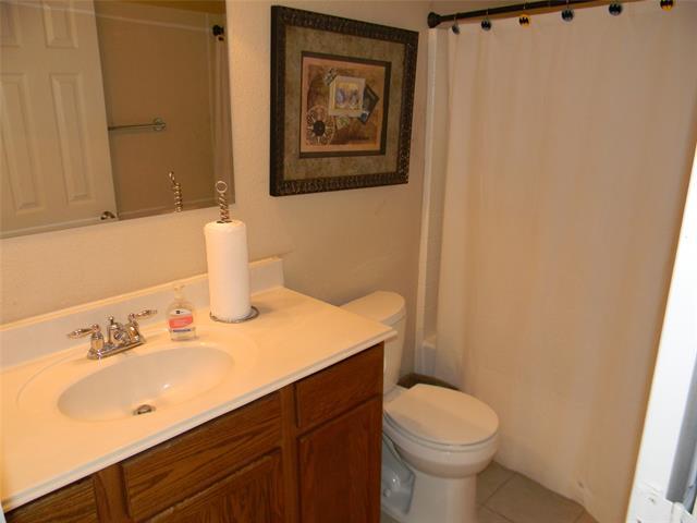 Building Photo - 1716 Kittyhawk Dr