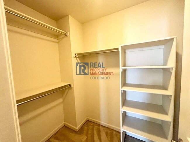 Building Photo - 3670 S Beeler St