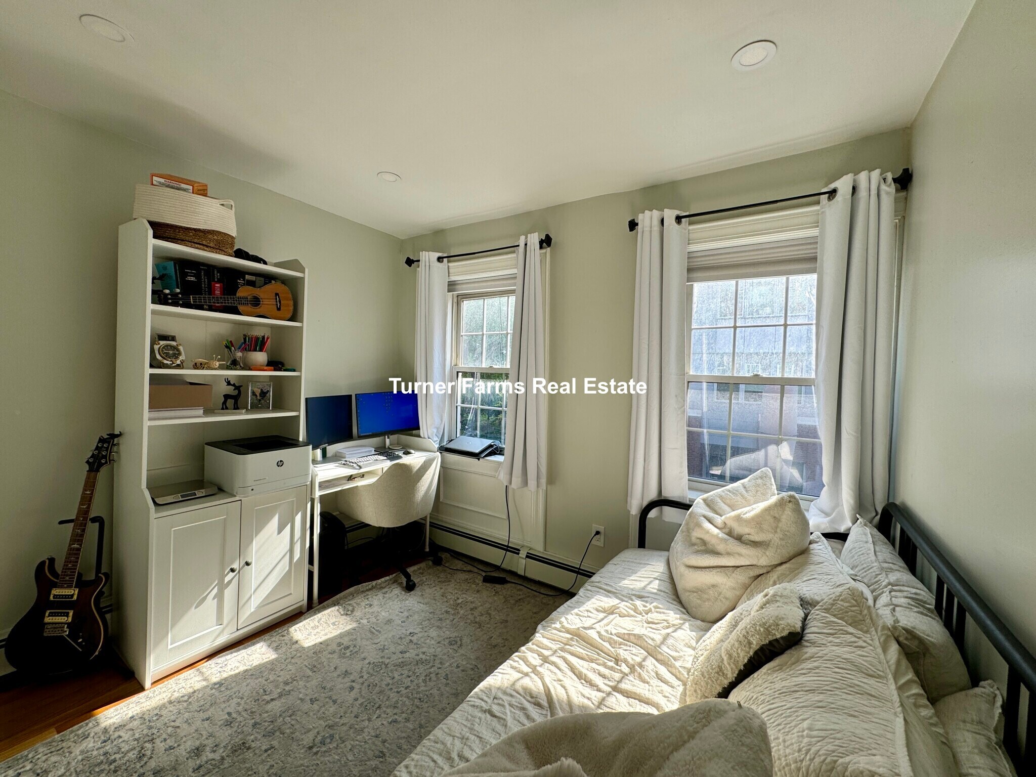 Building Photo - 91 Hudson St