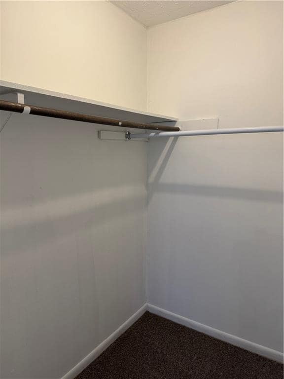 Building Photo - 328 Rodric Dr