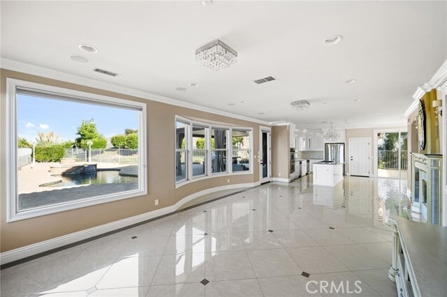 Building Photo - 7370 W Chantilly Ct