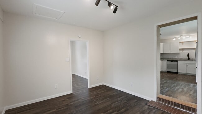 Building Photo - 3132 Fields Dr