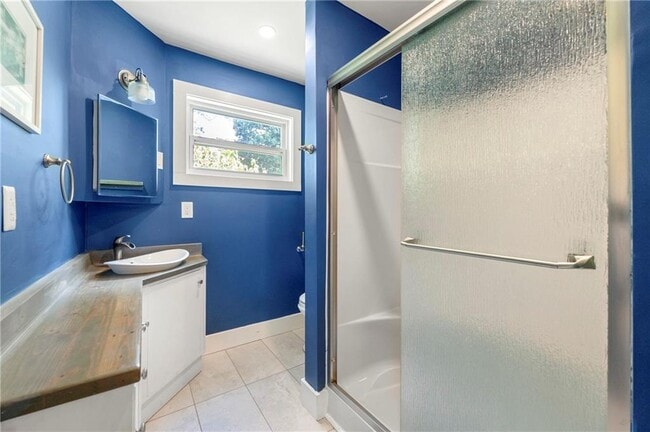 Building Photo - 948 Margaret Pl NW