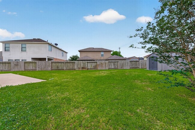 Building Photo - 13202 Versace Dr