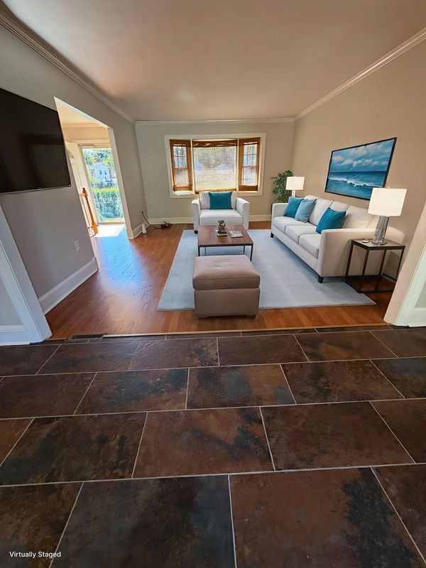 Building Photo - 2406 Sagamore Ct