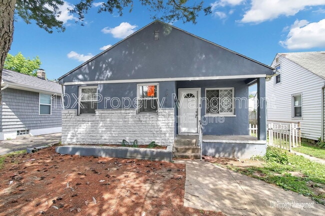 Primary Photo - 2918 Azelda St