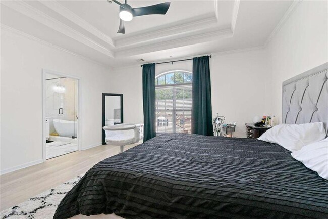 Building Photo - 1501 Glenivy
