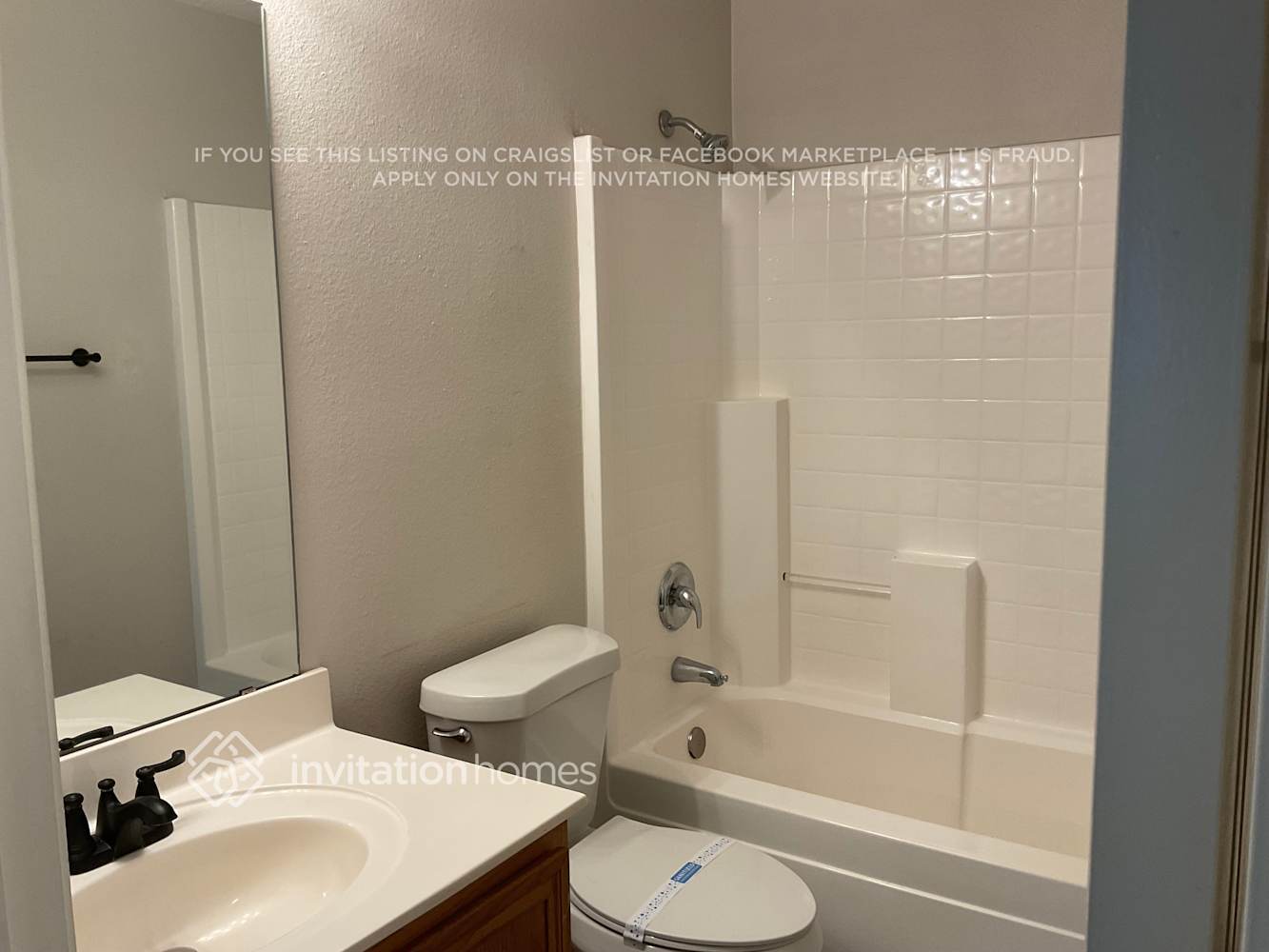 Building Photo - 3717 Tulip Tree Dr
