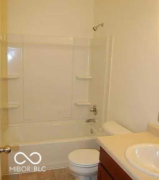 Building Photo - 5340 Tanglewood Ln