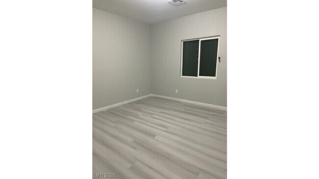 Building Photo - 4966 Andover Dr