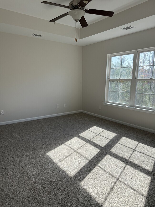 Building Photo - 430 Cantle Dr