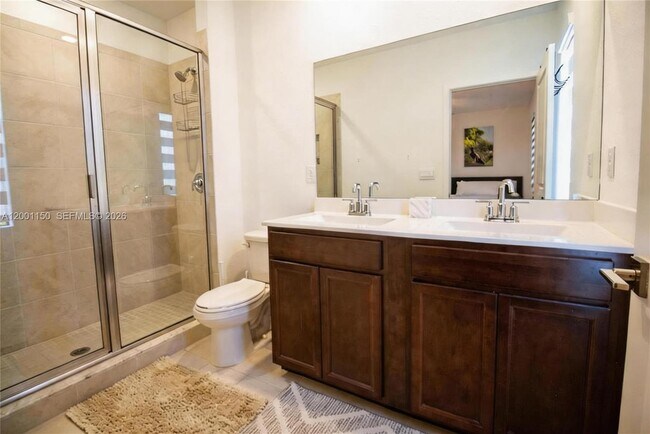 Building Photo - 511 NW 17th St