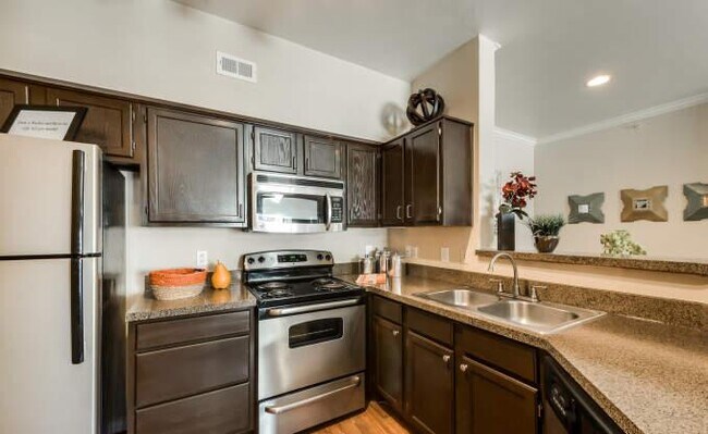 Building Photo - 1 bedroom in Grand Prairie TX 75050