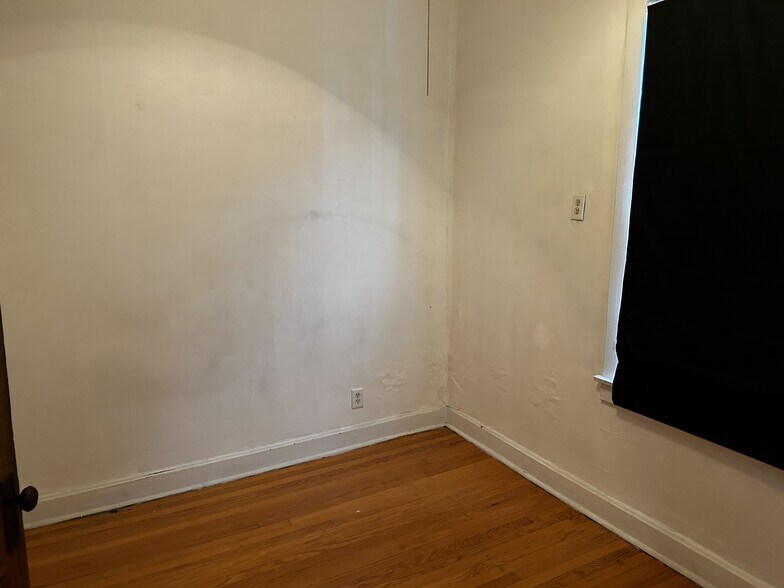 Building Photo - 1742 W Cullerton St