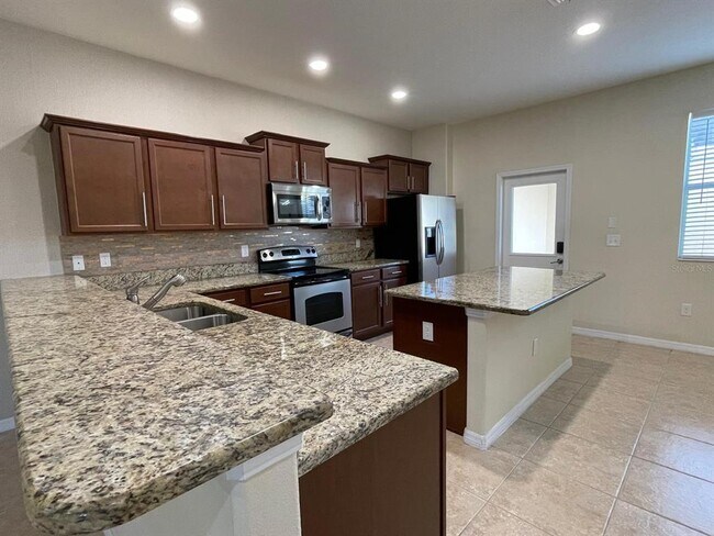 Building Photo - 9008 Savannah Magnolia Ln