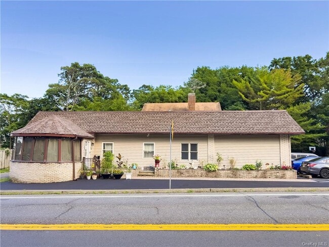 Building Photo - 456 N Liberty Dr