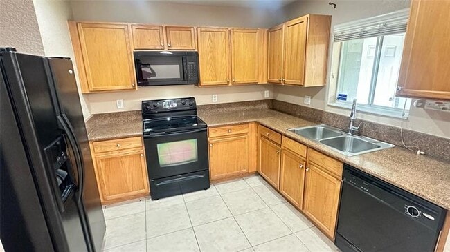 Building Photo - 5925 Manchester Way