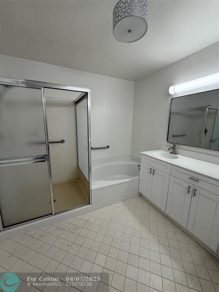 Building Photo - 5145 Brisata Cir