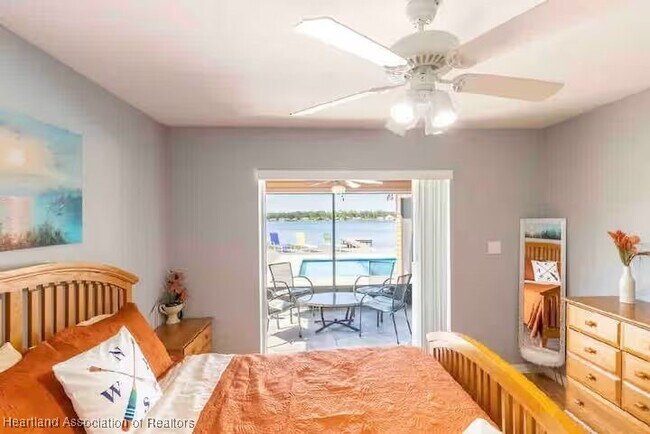 Building Photo - 3116 Tanglewylde Ave