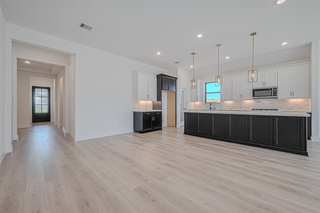 Building Photo - 2315 Red Chip Ln