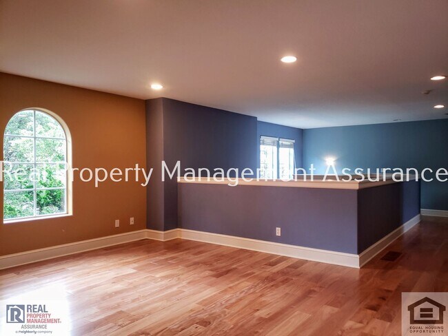 Building Photo - 12781 NW Forest Spring Ln